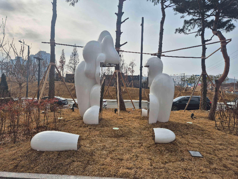 조각, 이유길&방그레, 愛 : 마주보다