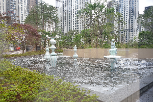 후면-우 이미지