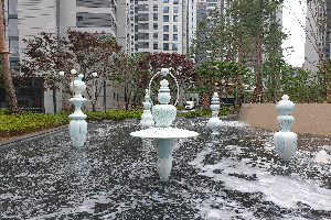 좌측 이미지