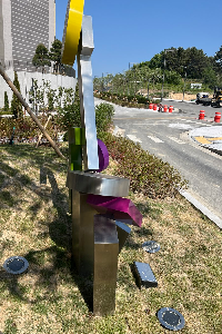 좌측 이미지
