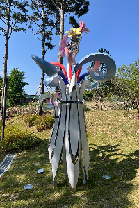 우측 이미지