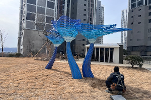 전면 이미지