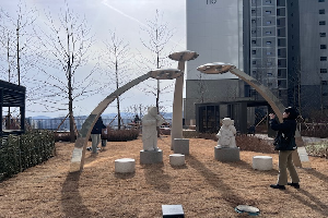 전면 이미지